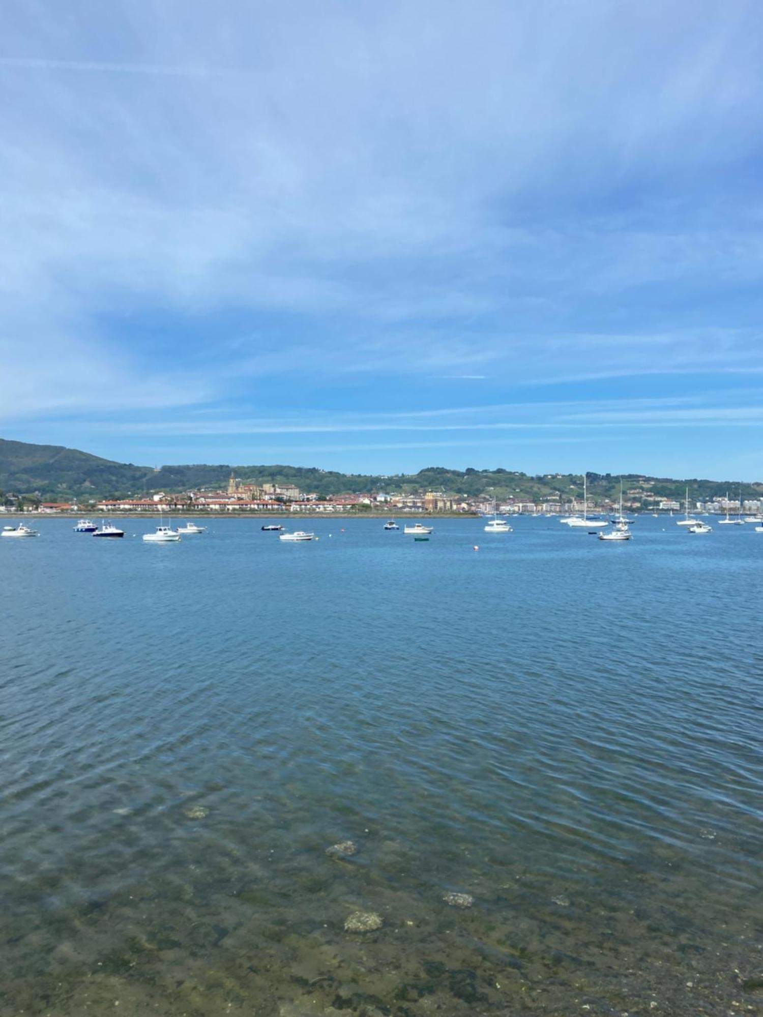 Appartement Baie De Chingoudy Hendaye Exteriör bild
